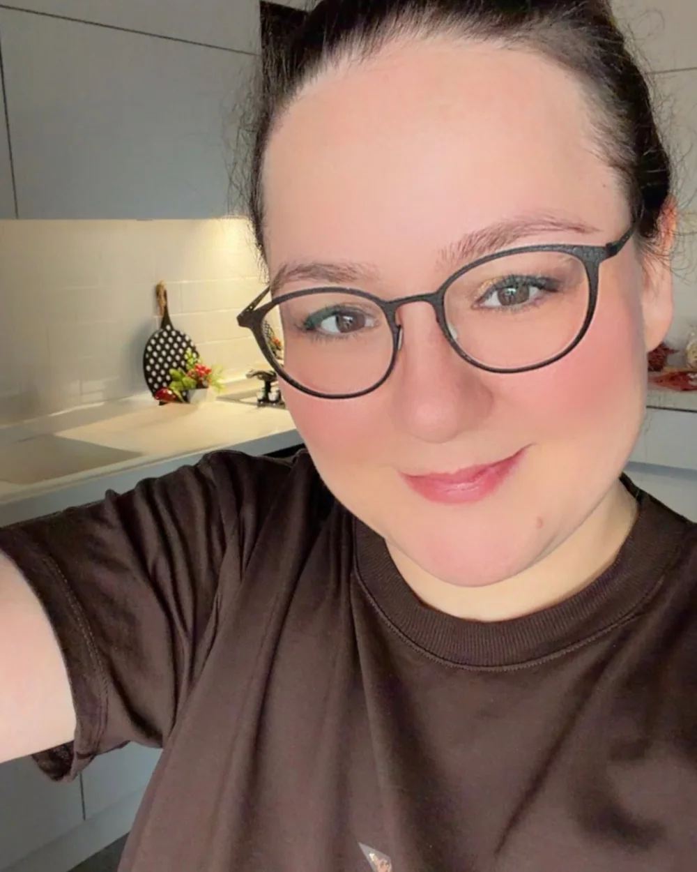 Nihan Kırmızıkaya cooking and creating recipes