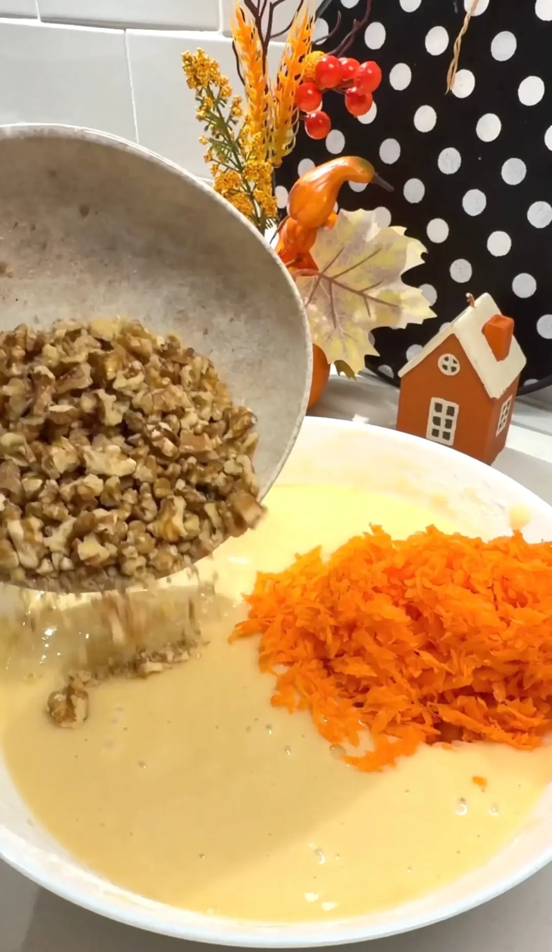 Carrot Cinnamon Walnut Cake recipe video preview