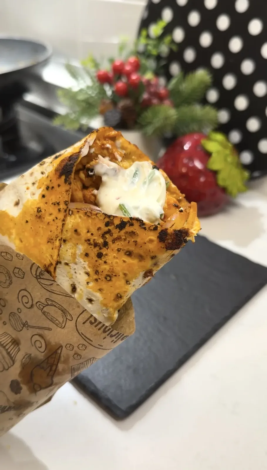 Crispy Chicken Wrap (Easy Yogurt Sauce Chicken Wrap)