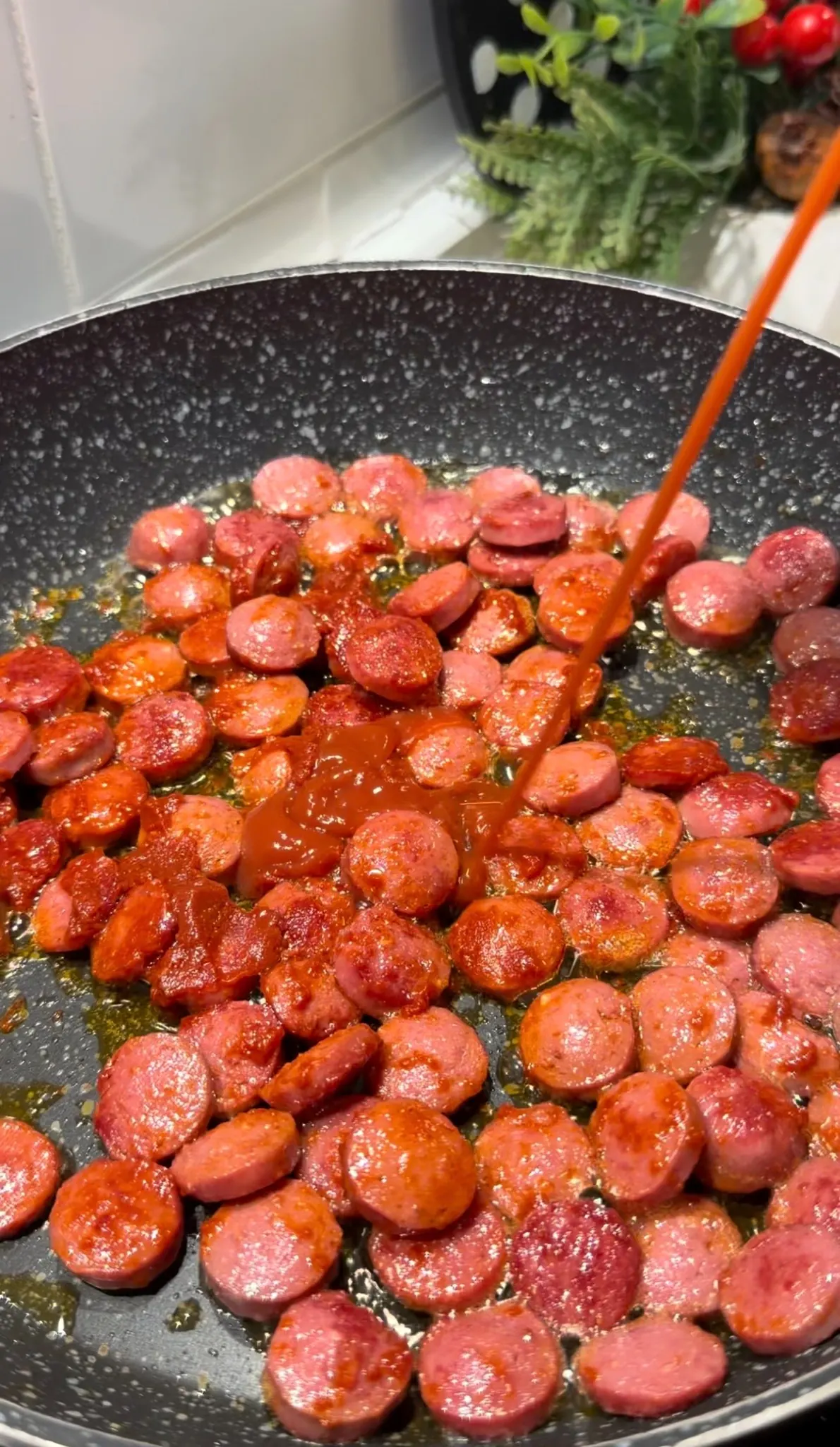 Hot Dog Loaded Fries recipe video preview