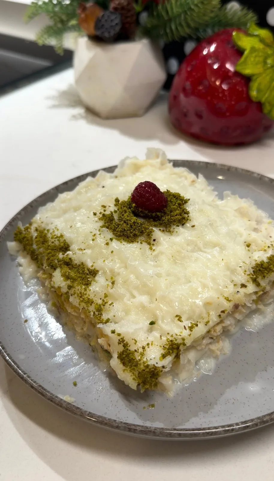 Pistachio Gullac with Kadayif (Turkish Ramadan Milk Dessert)