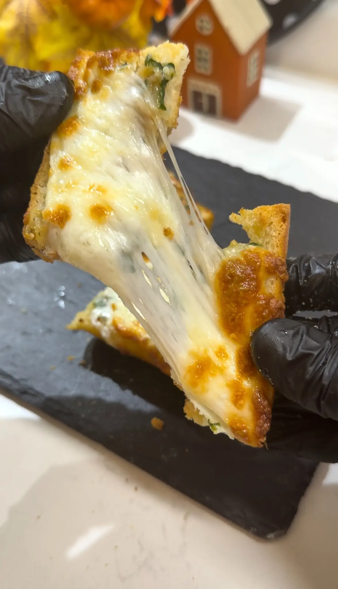 Roasted Garlic Cheese Bread