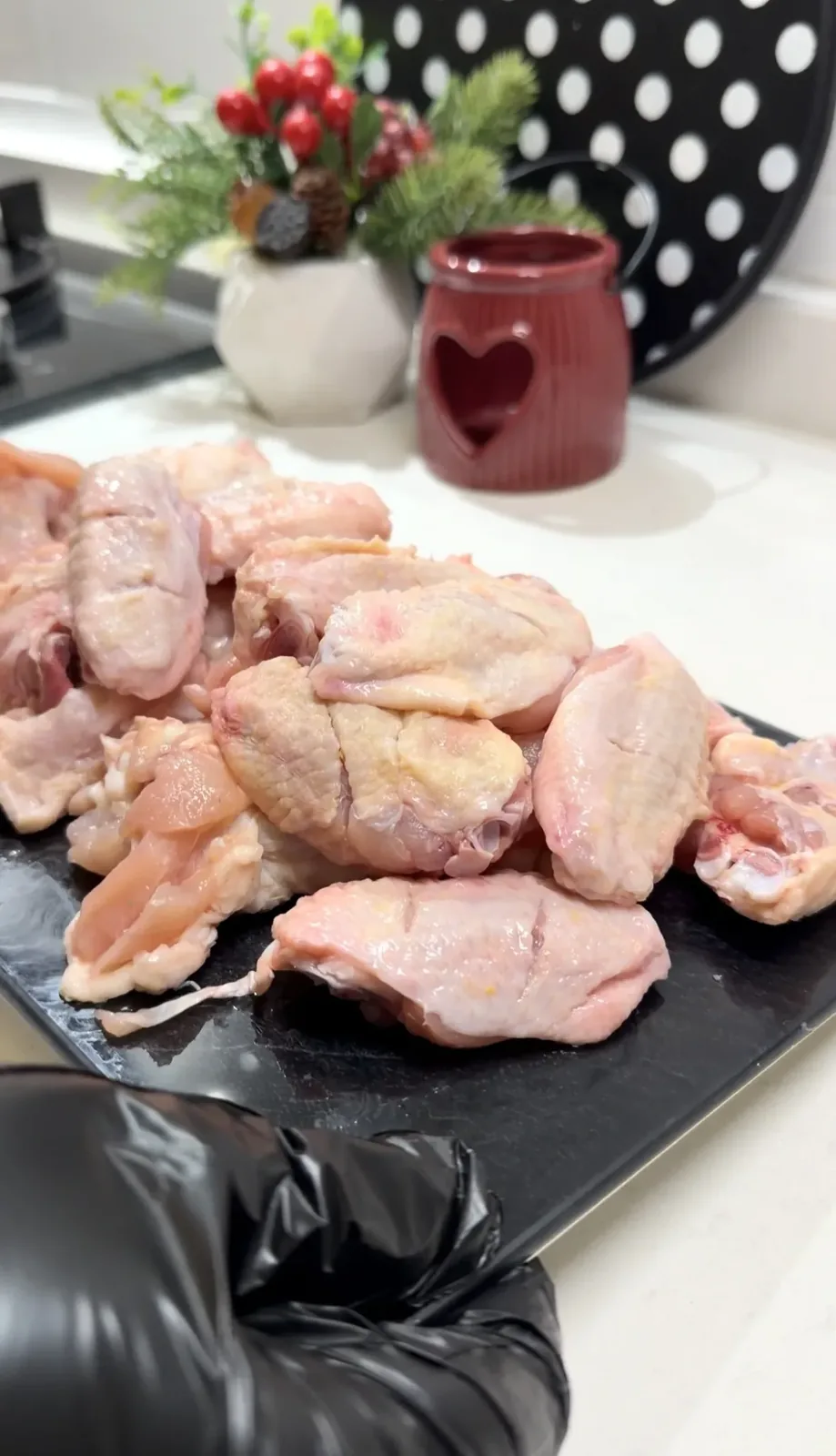 chicken wings coated with yogurt tomato paste honey and spice marinade